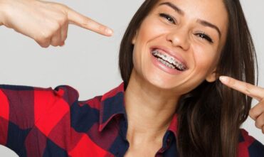 Dental Braces From Aspects Dental In Milton Keynes - Invisible Braces Milton Keynes & Clear Braces Milton Keynes