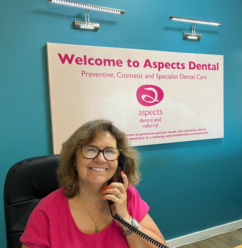 Milton Keynes Dentist Monthly Email Newsletter September 2022 - Walk In Booking & Booking Online - Jan Receptionist At Aspects Dental In Milton Keynes